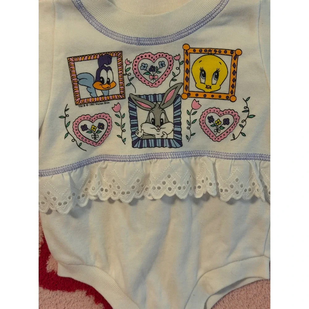 VTG  1994 Gerber Looney Tunes Lovables Bugs Roadrunner Tweety  Lace Trim Romper